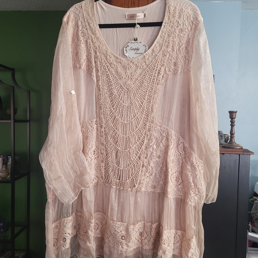 Simply Couture Cream Lace Tunic